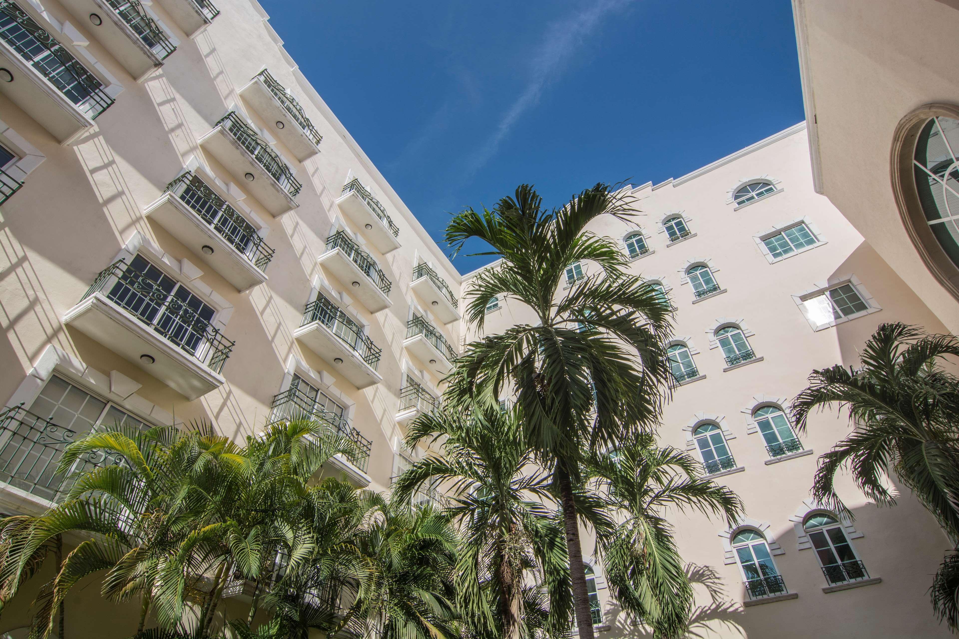 Villa Mercedes Curio Collection By Hilton Merida Exterior photo