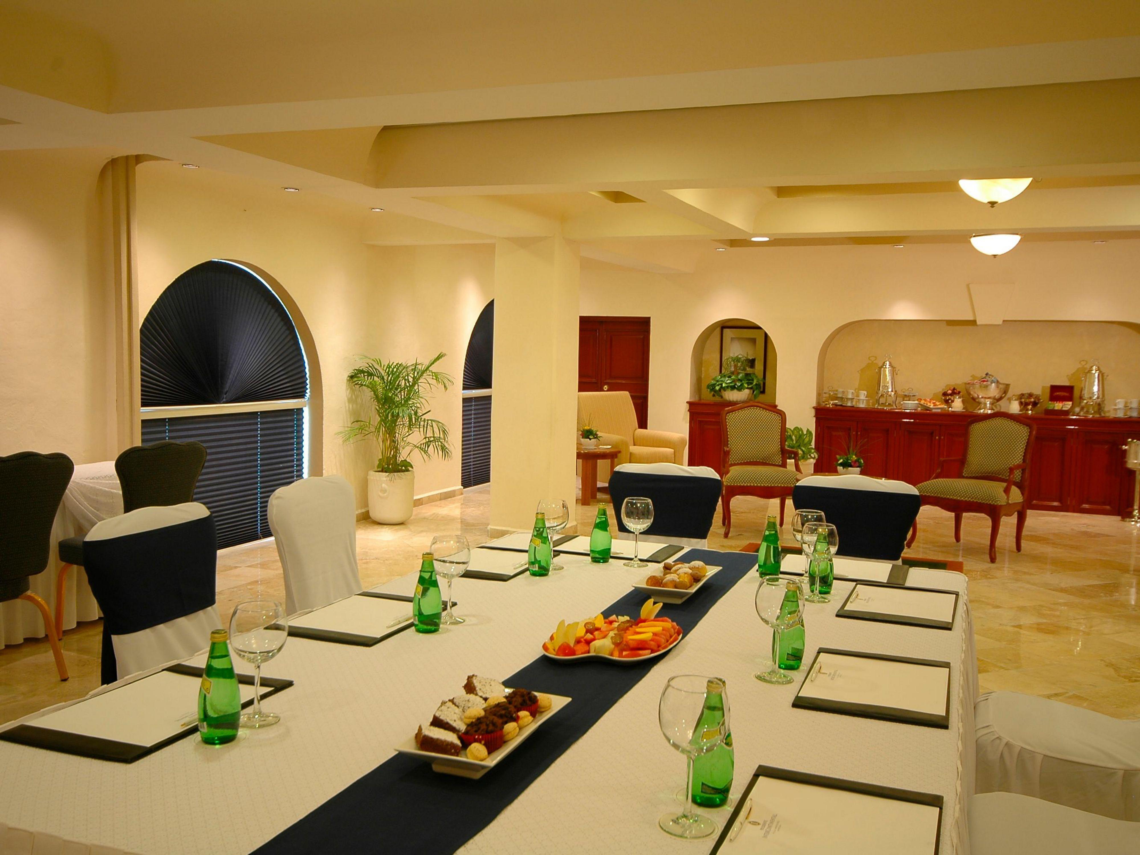 Villa Mercedes Curio Collection By Hilton Merida Facilities photo