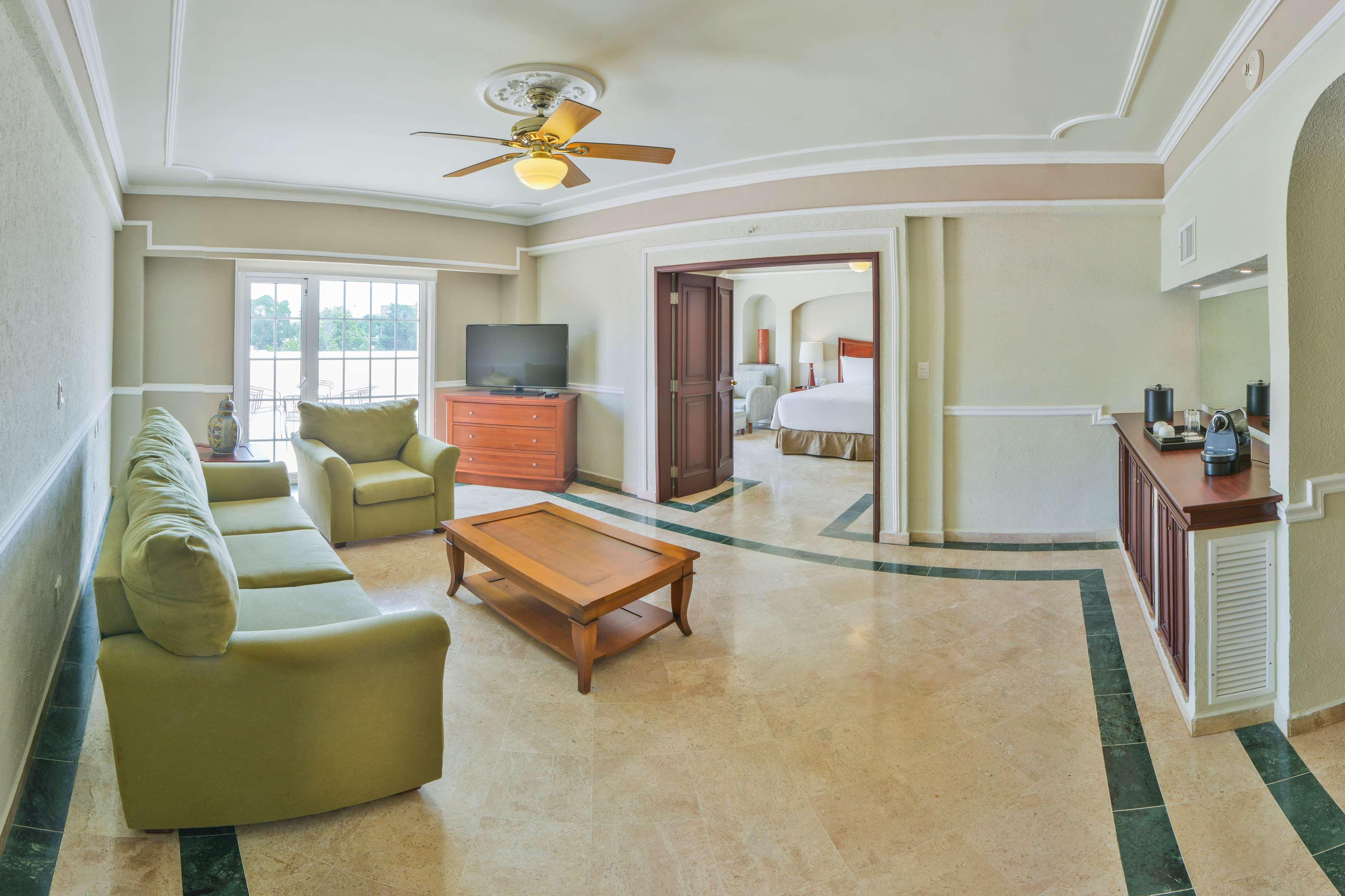 Villa Mercedes Curio Collection By Hilton Merida Exterior photo