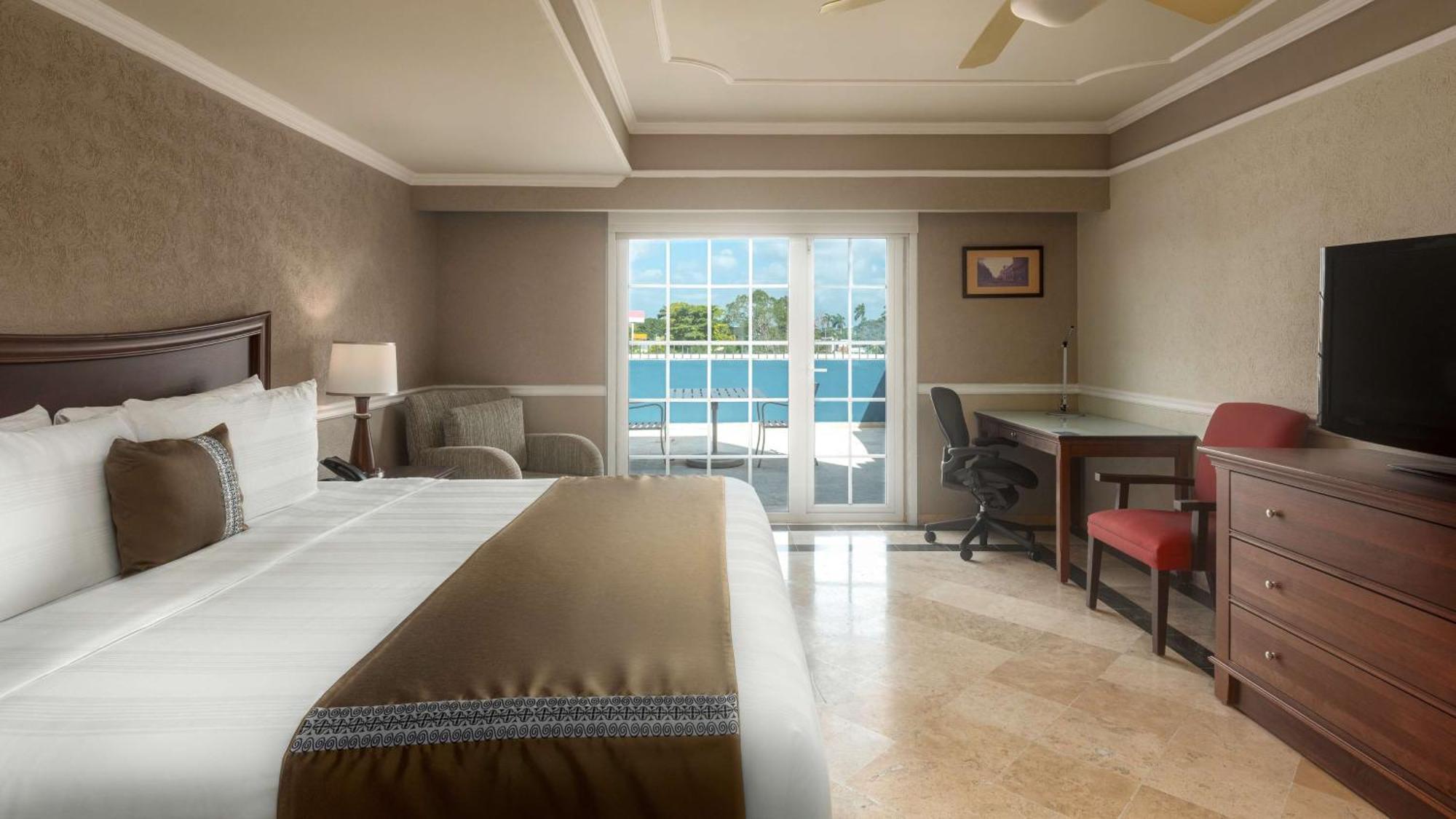 Villa Mercedes Curio Collection By Hilton Merida Exterior photo