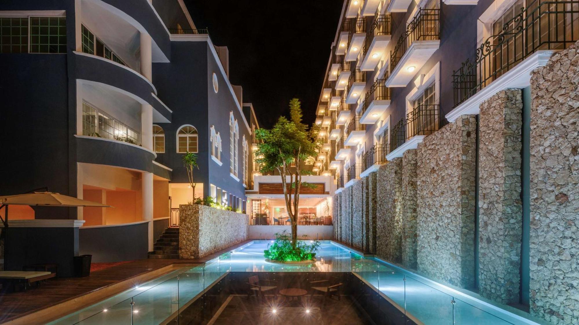 Villa Mercedes Curio Collection By Hilton Merida Exterior photo